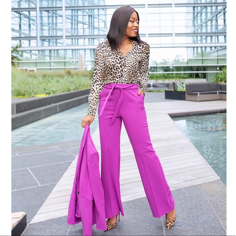 Tie Front Pants - Picture 2 of 4